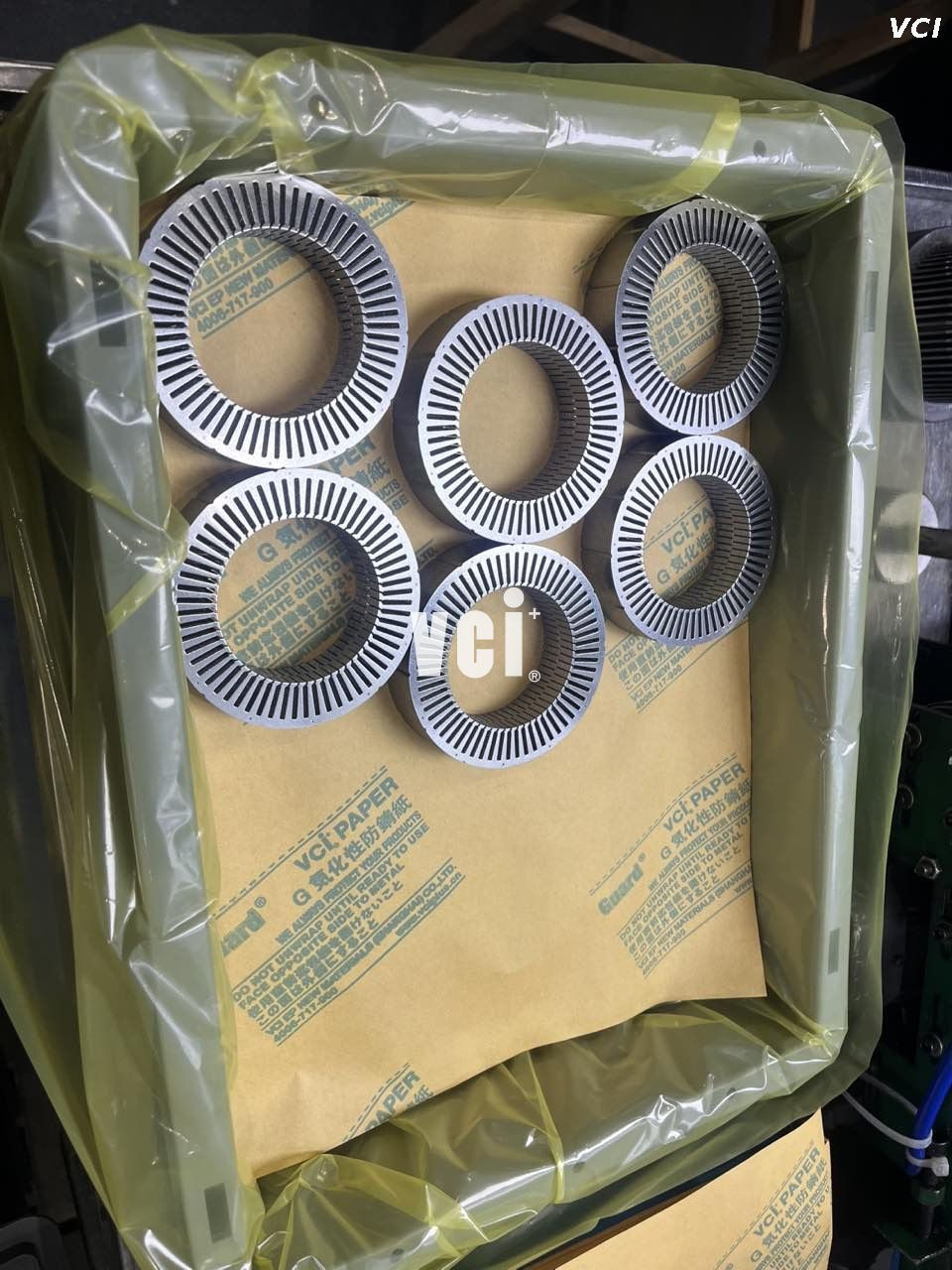 Papel VCI de envoltura a prueba de óxido para productos de metal